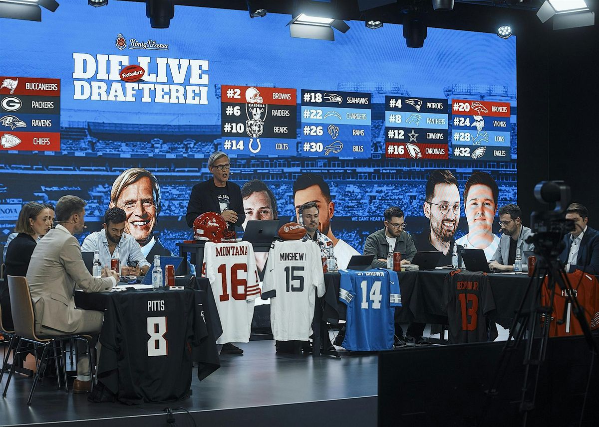 Die große Footballerei-Show mit Rocket Beans TV: Kampf um die NFL Playoffs, 9 December | Event in Hamburg