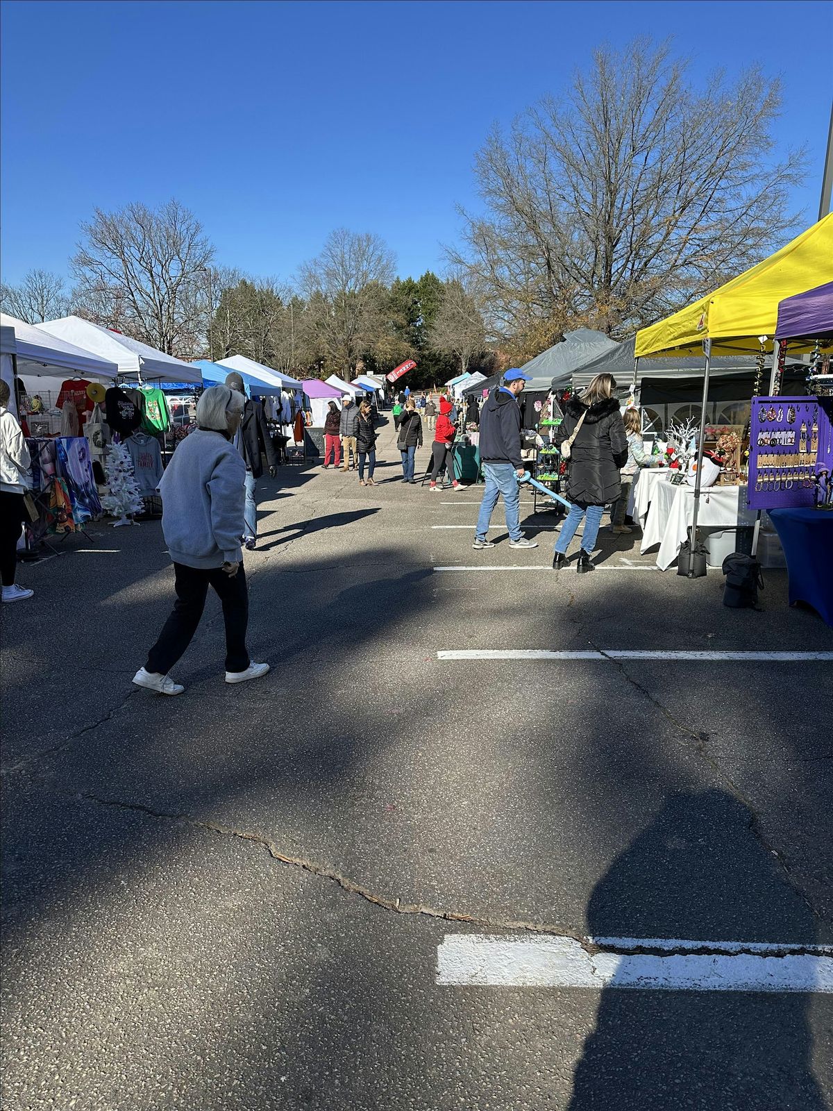 Three Seasons Vendor Market- Vets To Vets NC Fundraiser + Christmas in July, 26 July | Event in Raleigh | AllEvents