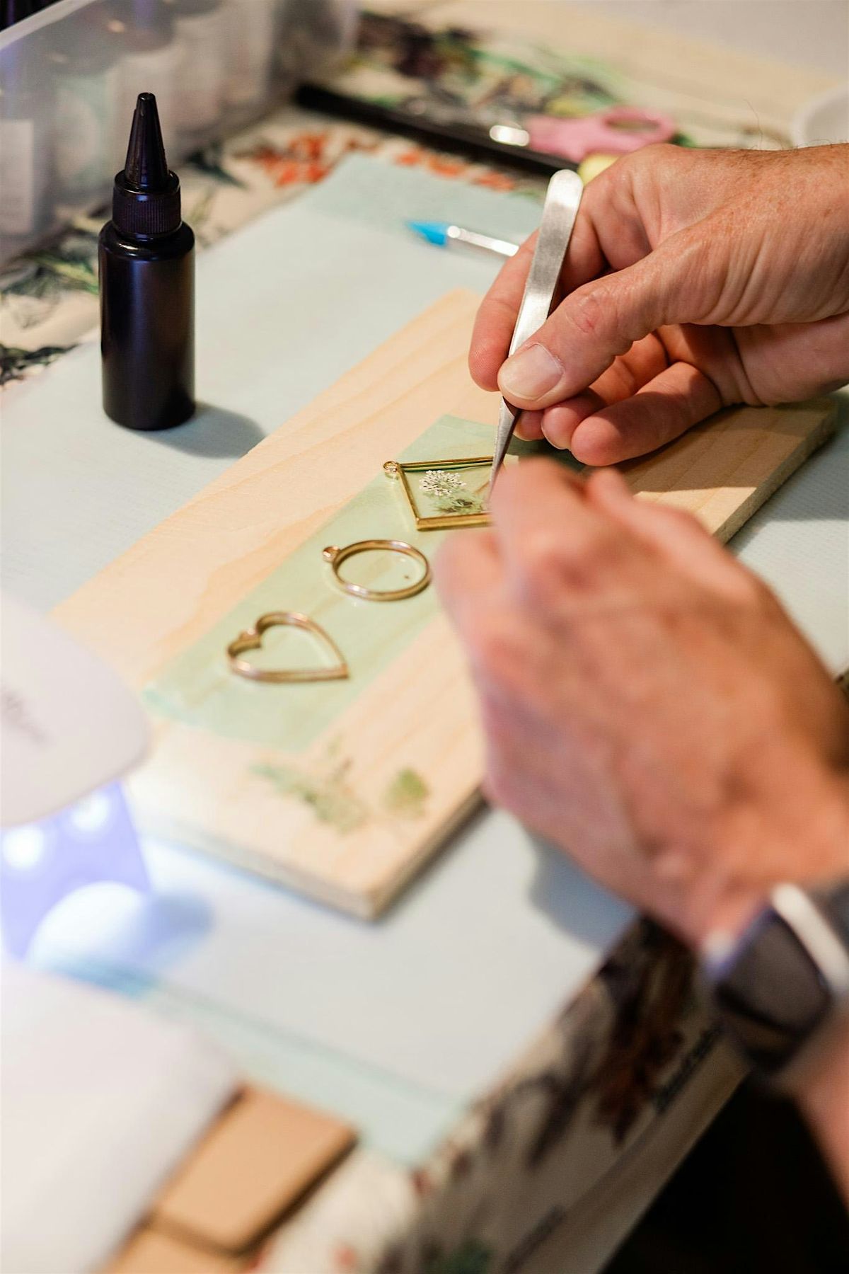 Resin Floral Jewelry Workshop, 21 June | Event in Reno | AllEvents