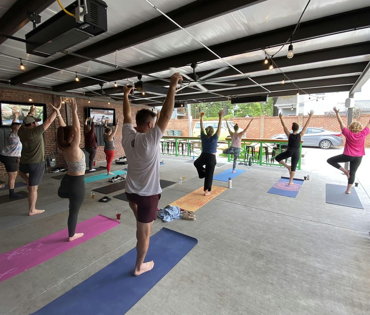 Mimosa Yoga at Craft & Draft Devine, 13 July | Event in Columbia | AllEvents