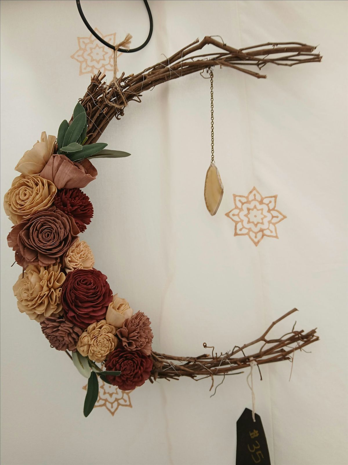 Make your own crystal moon wreath, 11 October | Event in Lebanon | AllEvents