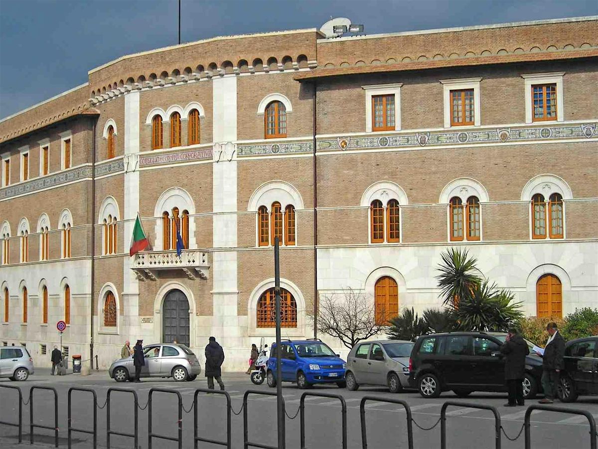 Benevento Audio Tour: Echoes of Emperors, Saints, and Ancient Wonders | Event in Benevento | AllEvents