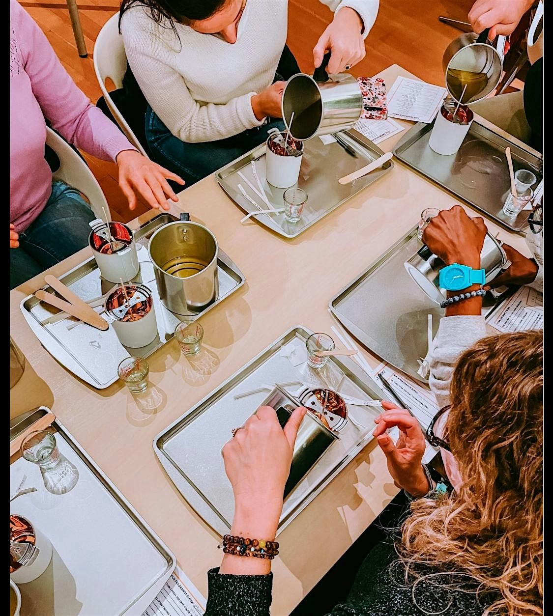 Holiday Candle Making Class-Residences at Main, 3 December | Event in Trumbull | AllEvents