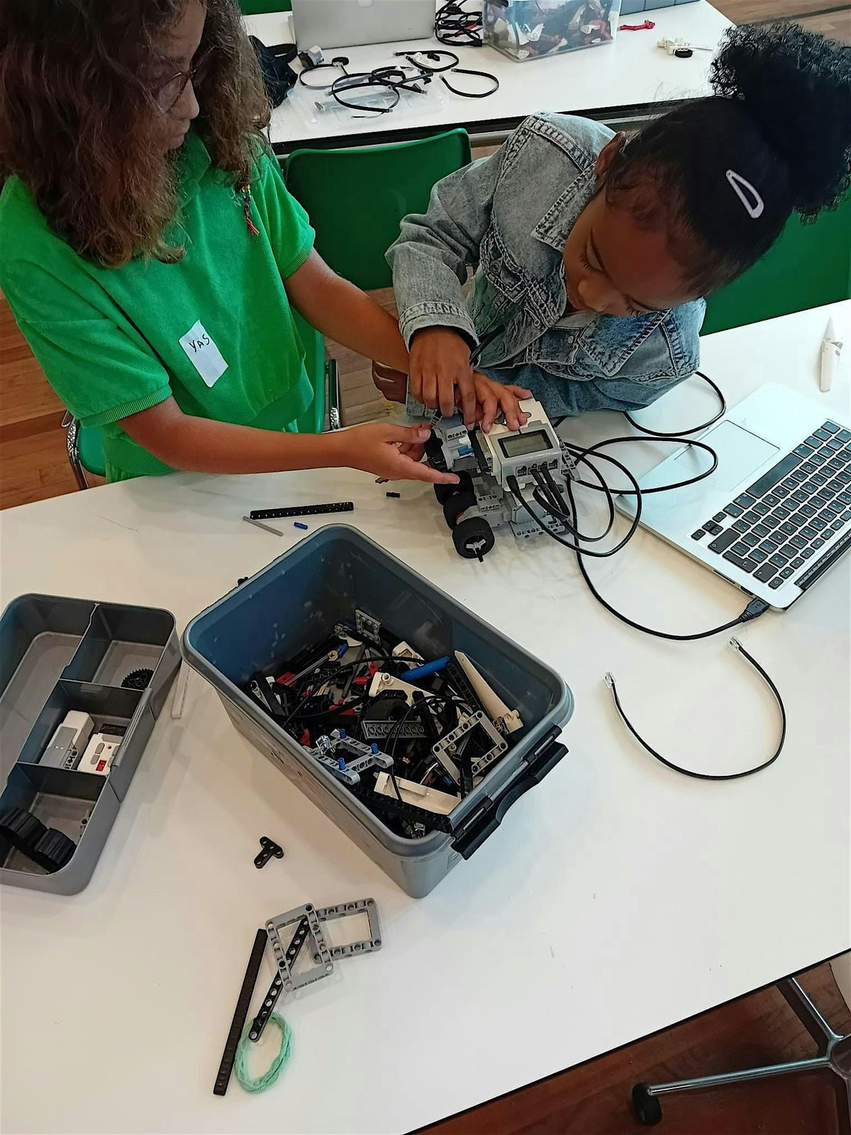 Week #1: NewTechKids 2026 Christmas Vacation Bootcamp (8-12): Dec. 21-24