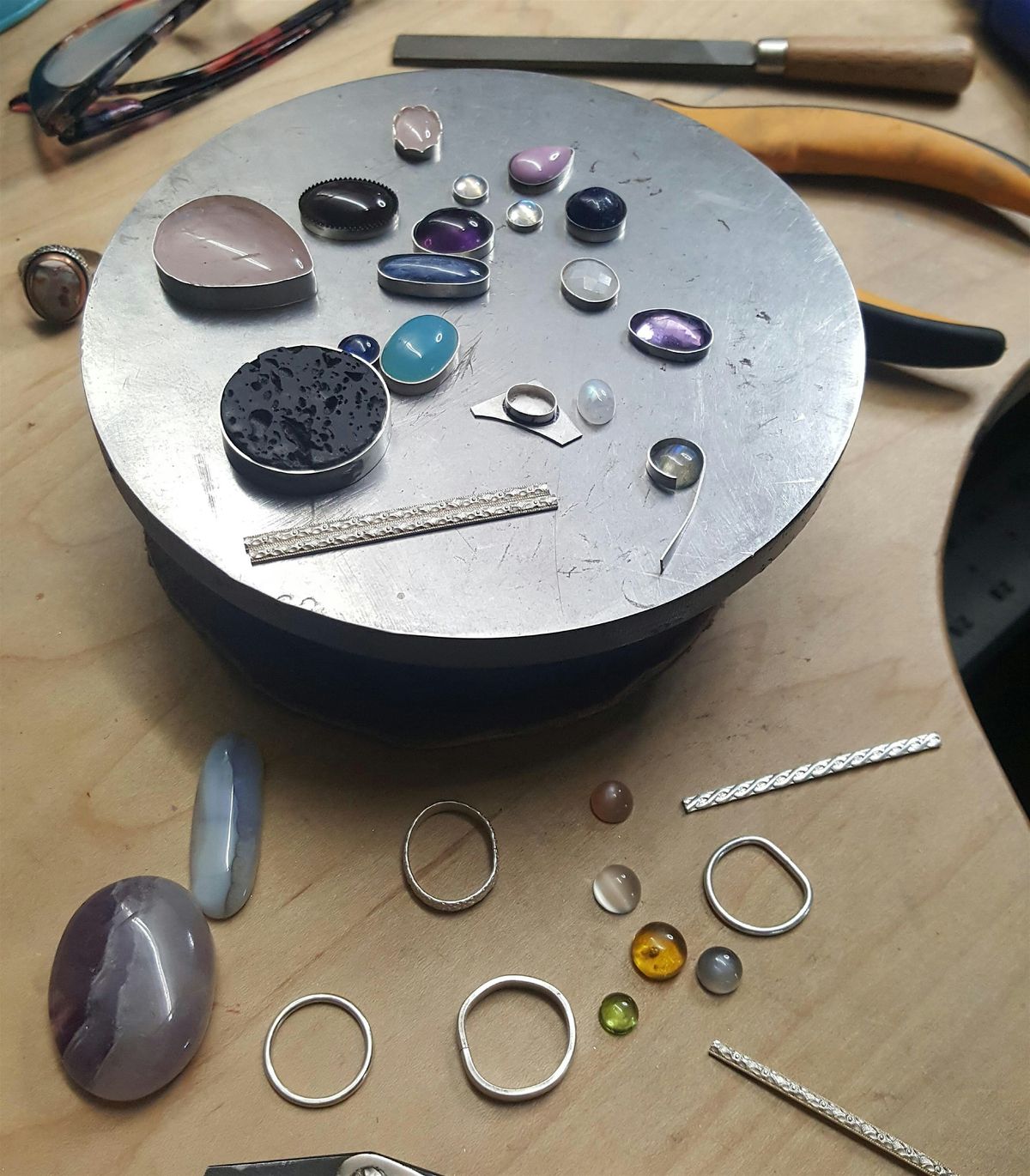 The 2nd Class!  Make Your Own Gemstone Jewelry, 25 May | Event in Saint Charles | AllEvents