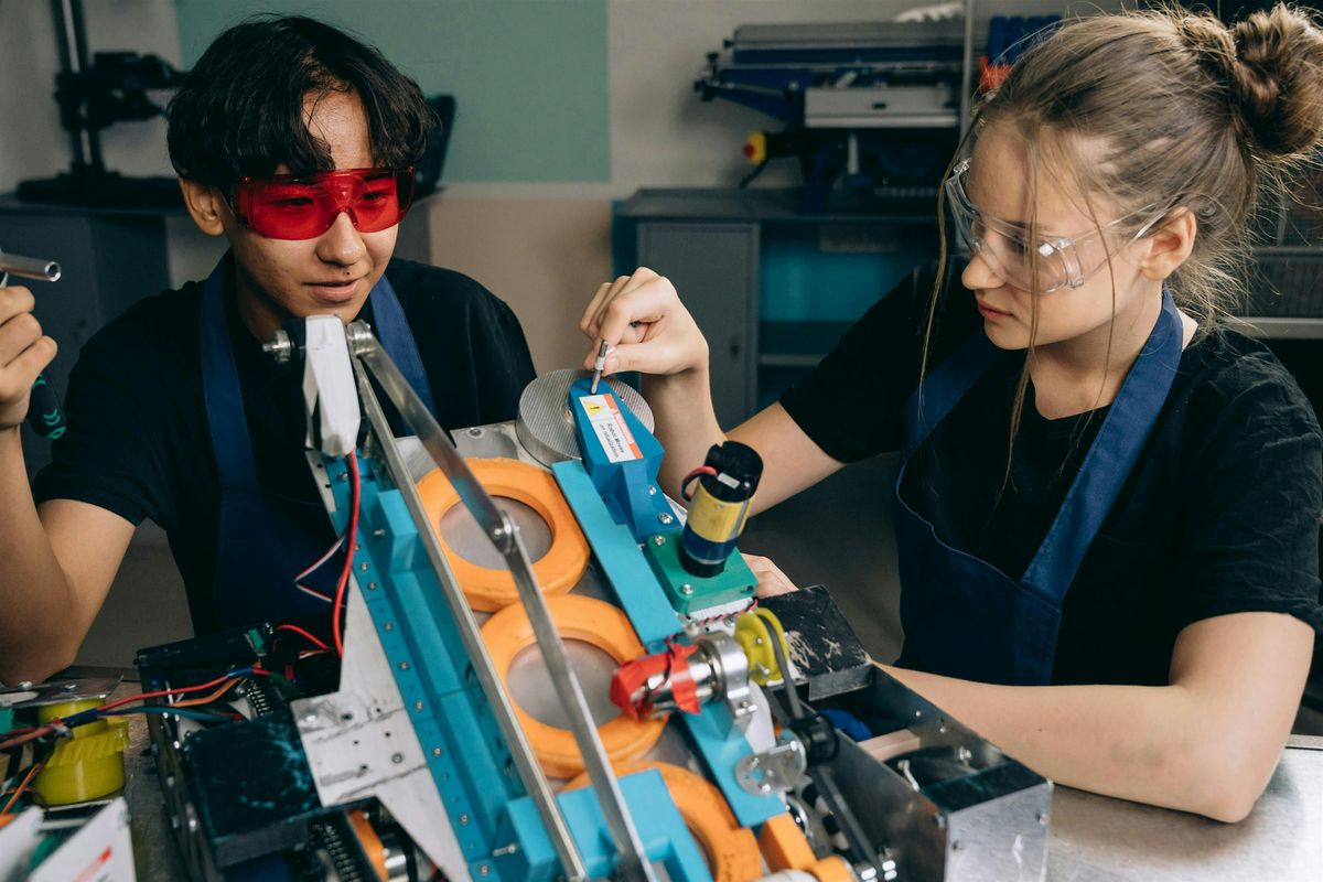 STEM Explorers Series with STEMENJ, 25 August | Event in Egg Harbor Township | AllEvents