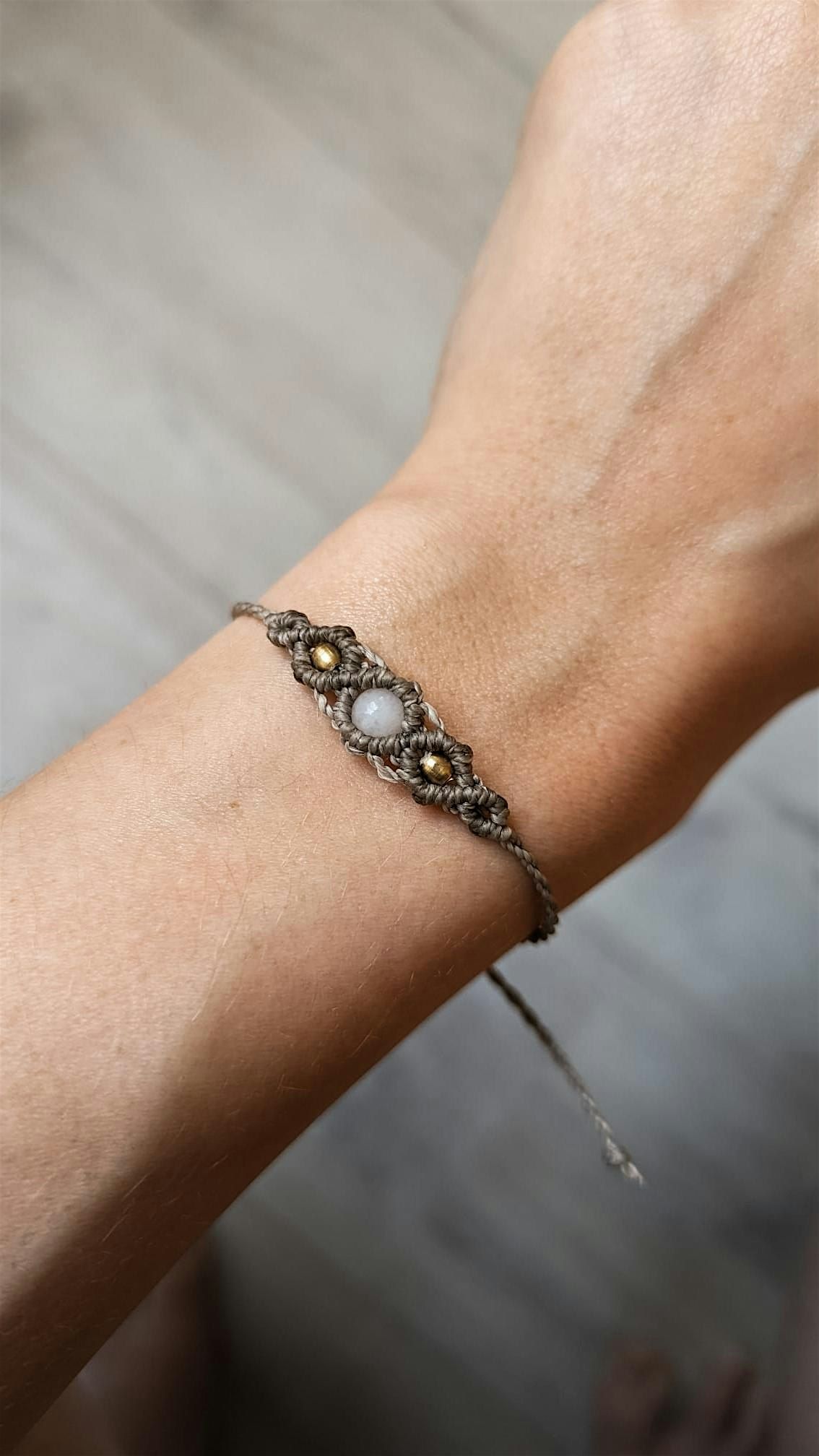 Makramee Schmuck-Workshop: Edelsteinarmband knüpfen, 5 November | Event in Stuttgart | AllEvents