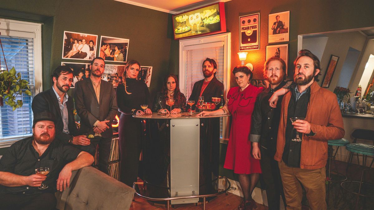 New Year's Eve at the Widowmaker with Gina & The Red Eye Flight Crew, 31 December | Event in Carrabassett Valley