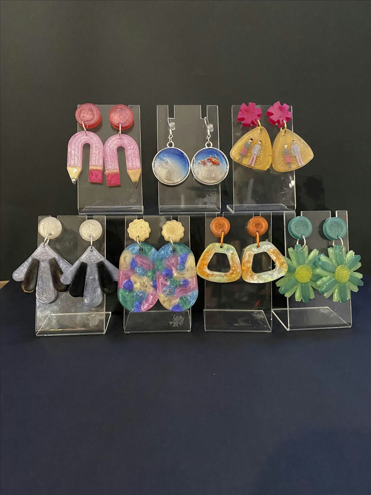 Festive Resin Earrings Workshop - Craft joy, Share kindness | Event in Narrabundah | AllEvents