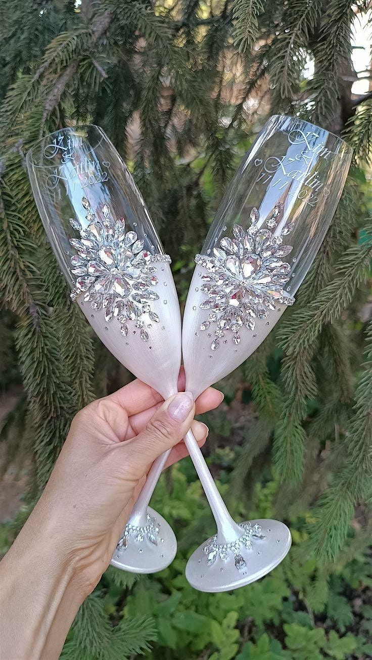 Decorate Your Own Wine Glass: Creative Workshop with Studs, Paint & Gems, 30 October | Event in Auckland