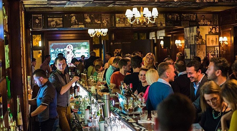 Pre-Holiday Networking @Frank’s Records [Public Holiday: Oct.1st], 30 September | Event in Hong Kong. | AllEvents