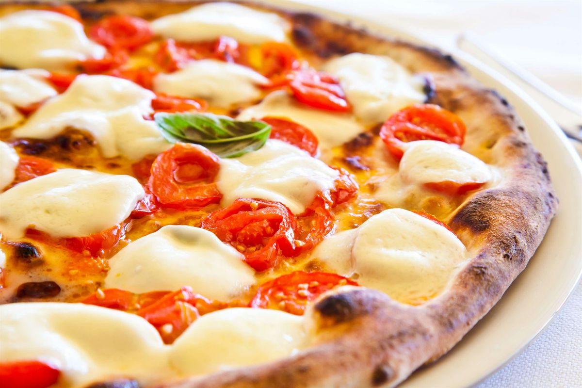 Incredible Handmade Pizza Cooking Class Adult BYOB, 8 August | Event in East Greenwich | AllEvents