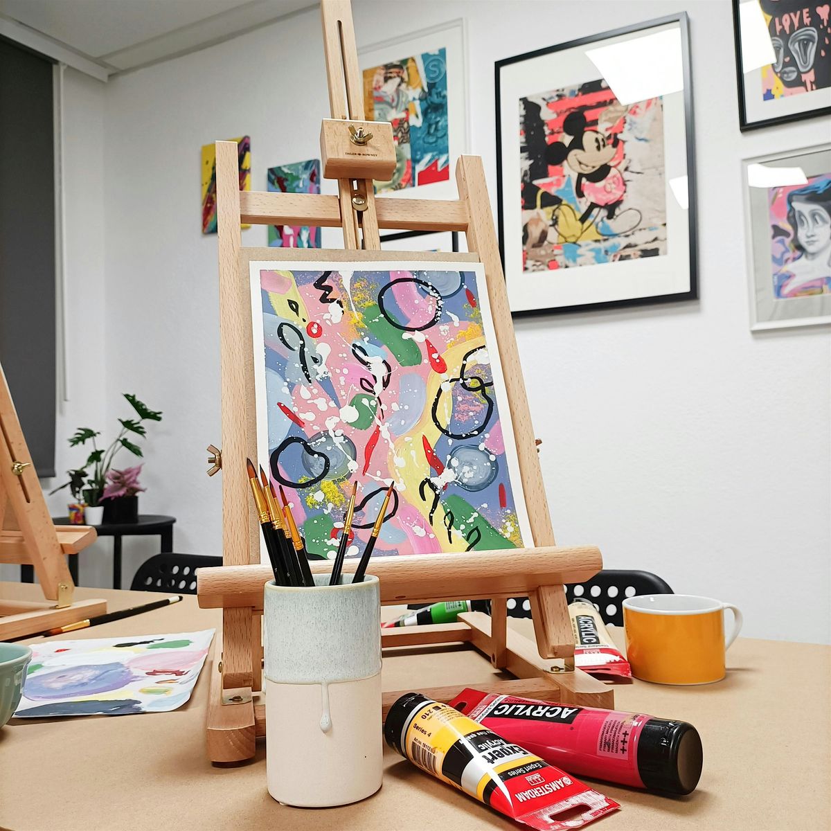 Abstract Art with Acrylics Workshop, 11 November | Event in Lisboa | AllEvents
