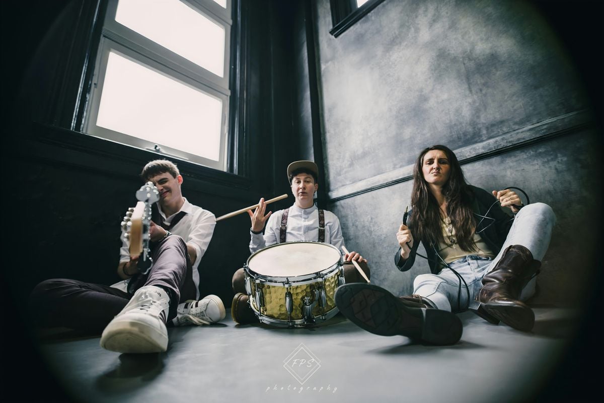 FREE ENTRY + FREE DRINK- Factory Friday Presents: R.E.D. Experiment LIVE, 7 November | Event in Surry Hills