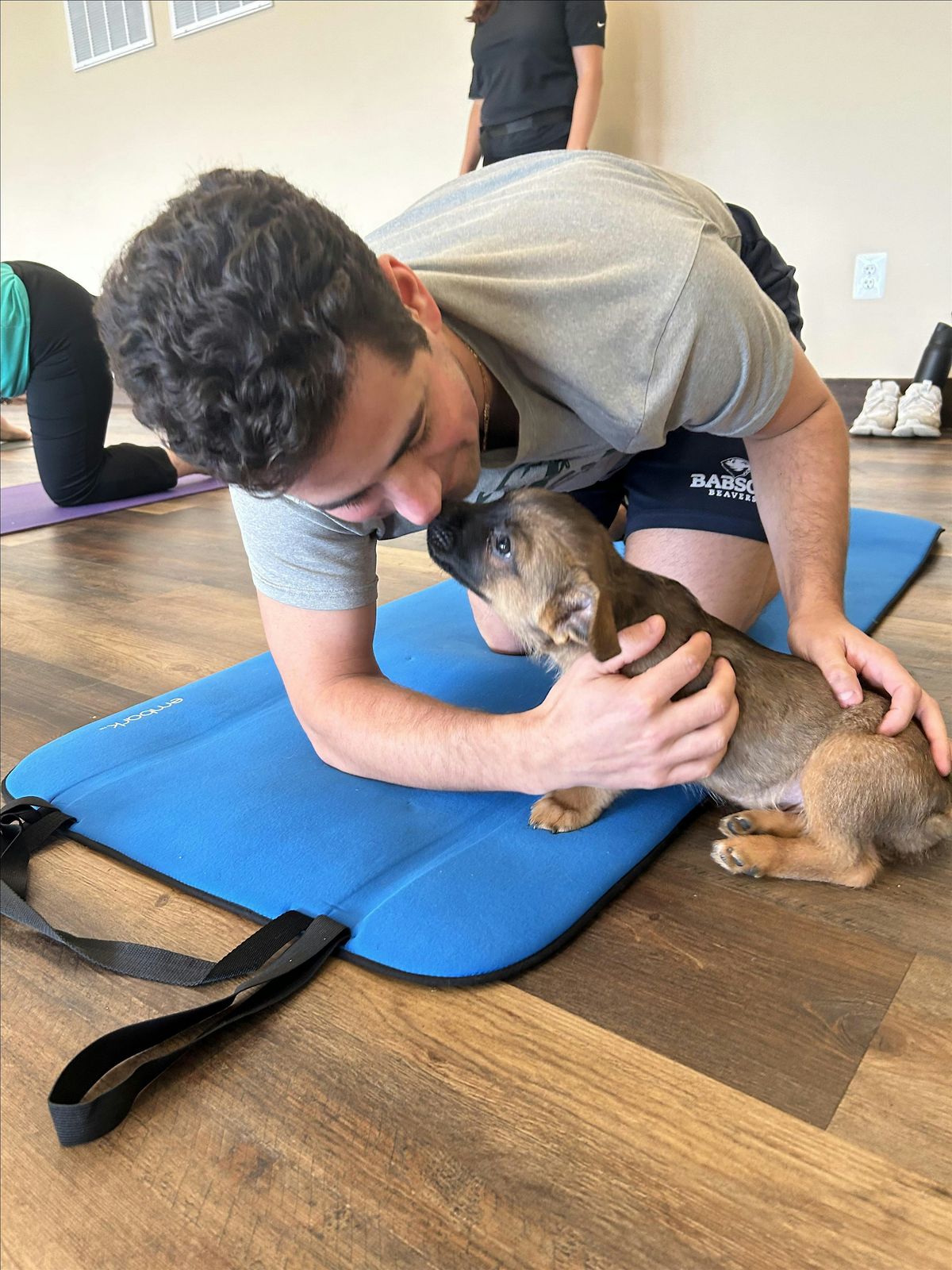 Doggy Noses & Yoga Poses at Old Bust Head Brewing!, 3 May | Event in Vint Hill Farms | AllEvents