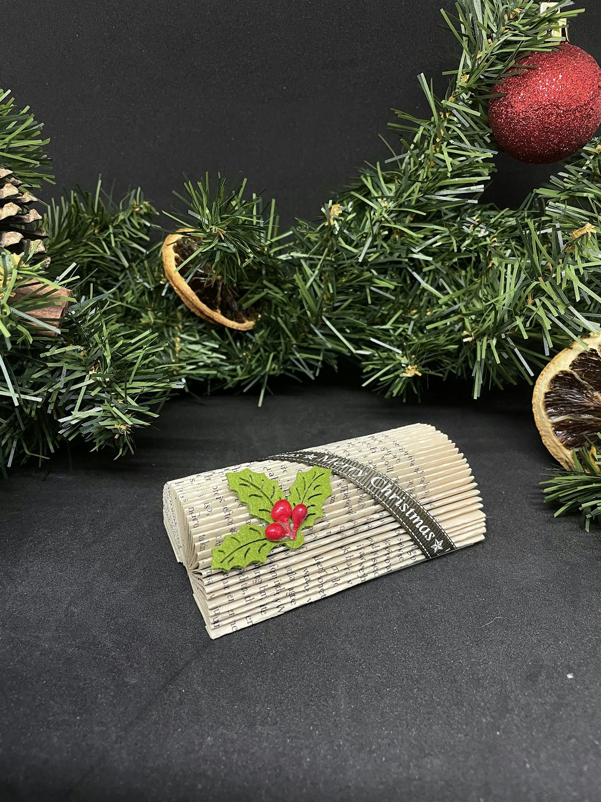 Book folding with Alyson - Book yule log and tree decoration, 8 November | Event in Long Eaton | AllEvents