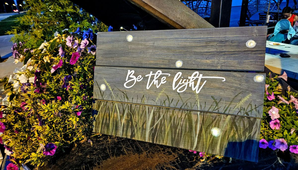 TIPSY GLASS PAINTING CLASS-Fireflies on Weathered Wood, 3 July | Event in Moundridge | AllEvents