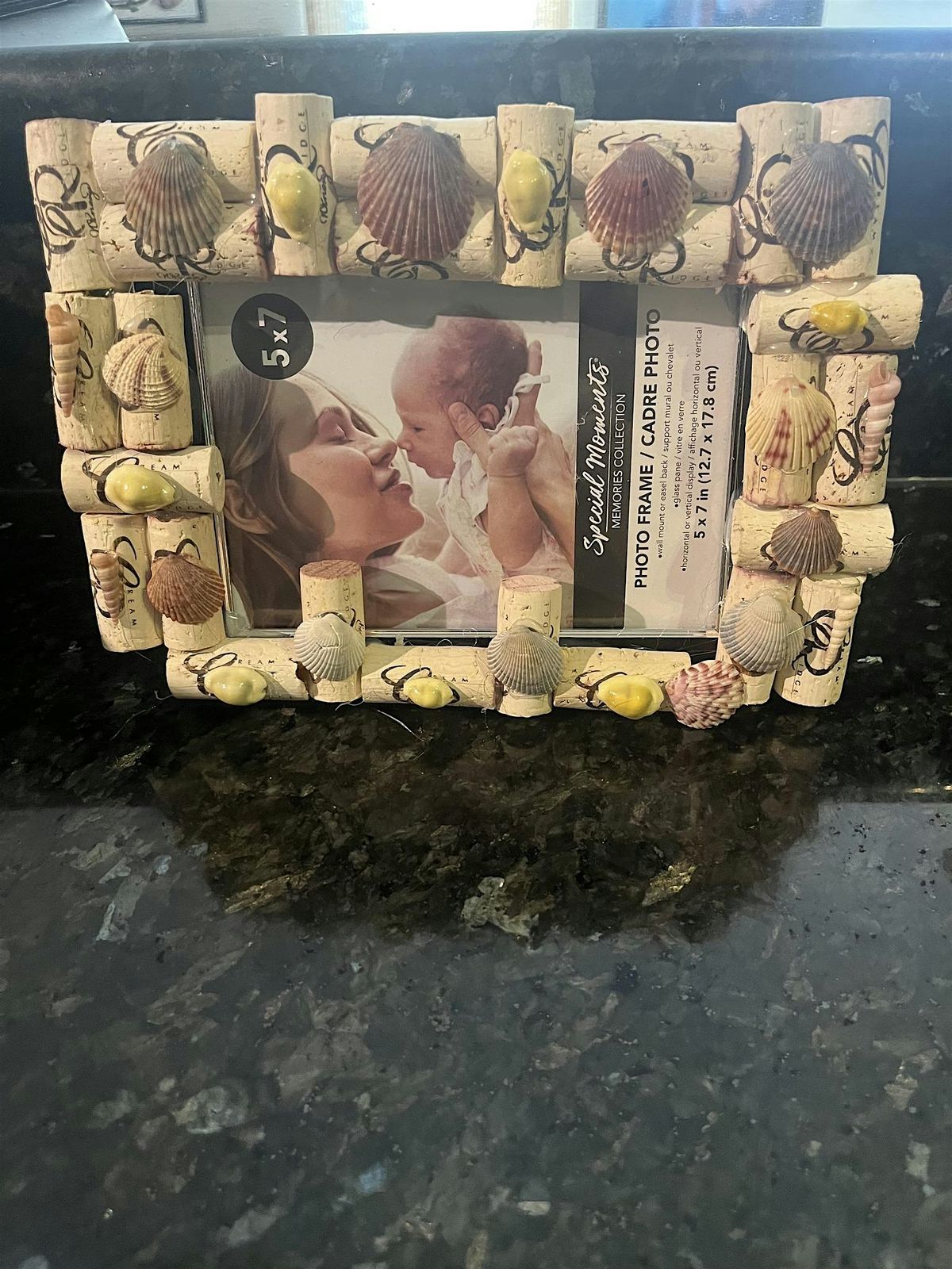 Upcycled Picture Frame with Corky Diane, 22 August | Event in Philadelphia | AllEvents