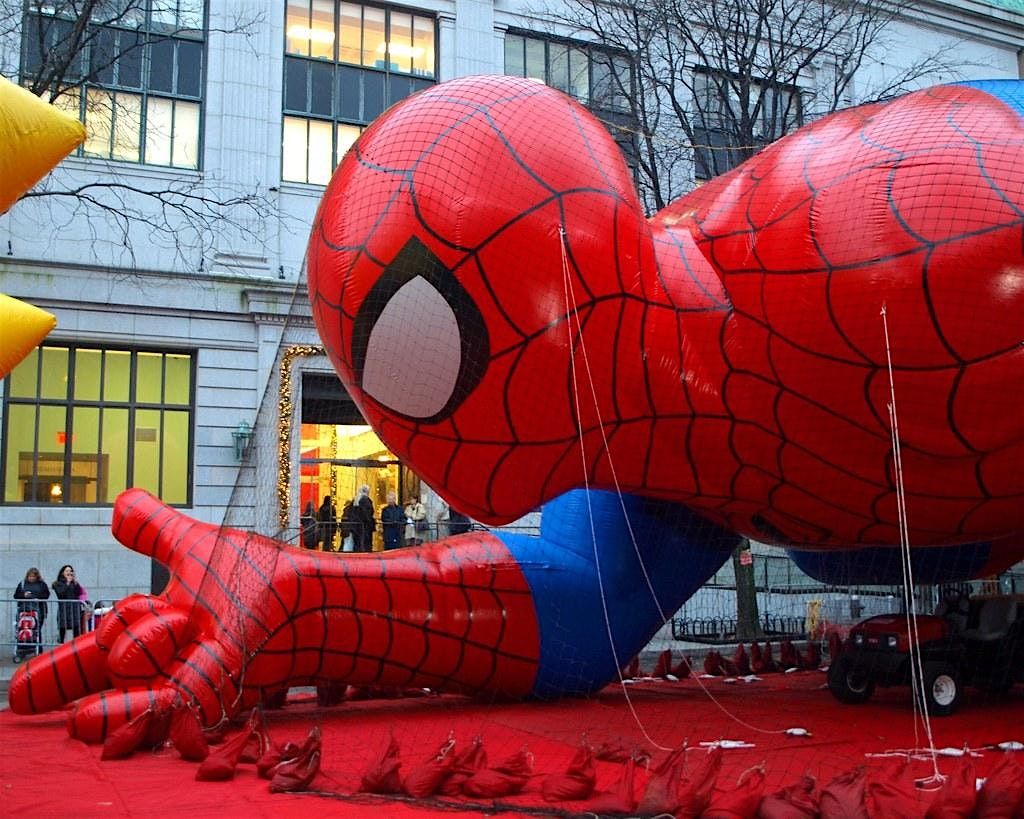 Macy’s Thanksgiving Parade Balloon Inflation Group Walk Tickets, Meet in front of Dunkin', New