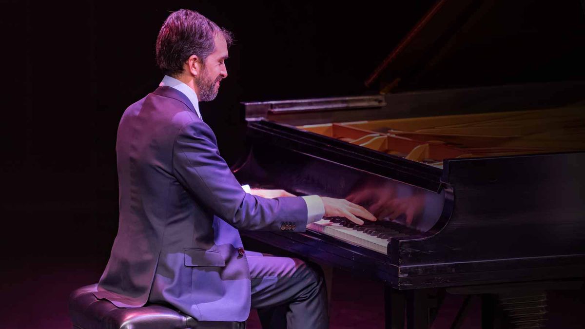 Zach Bartholomew at Center for the Arts of Bonita Springs | Event in Bonita Springs | AllEvents