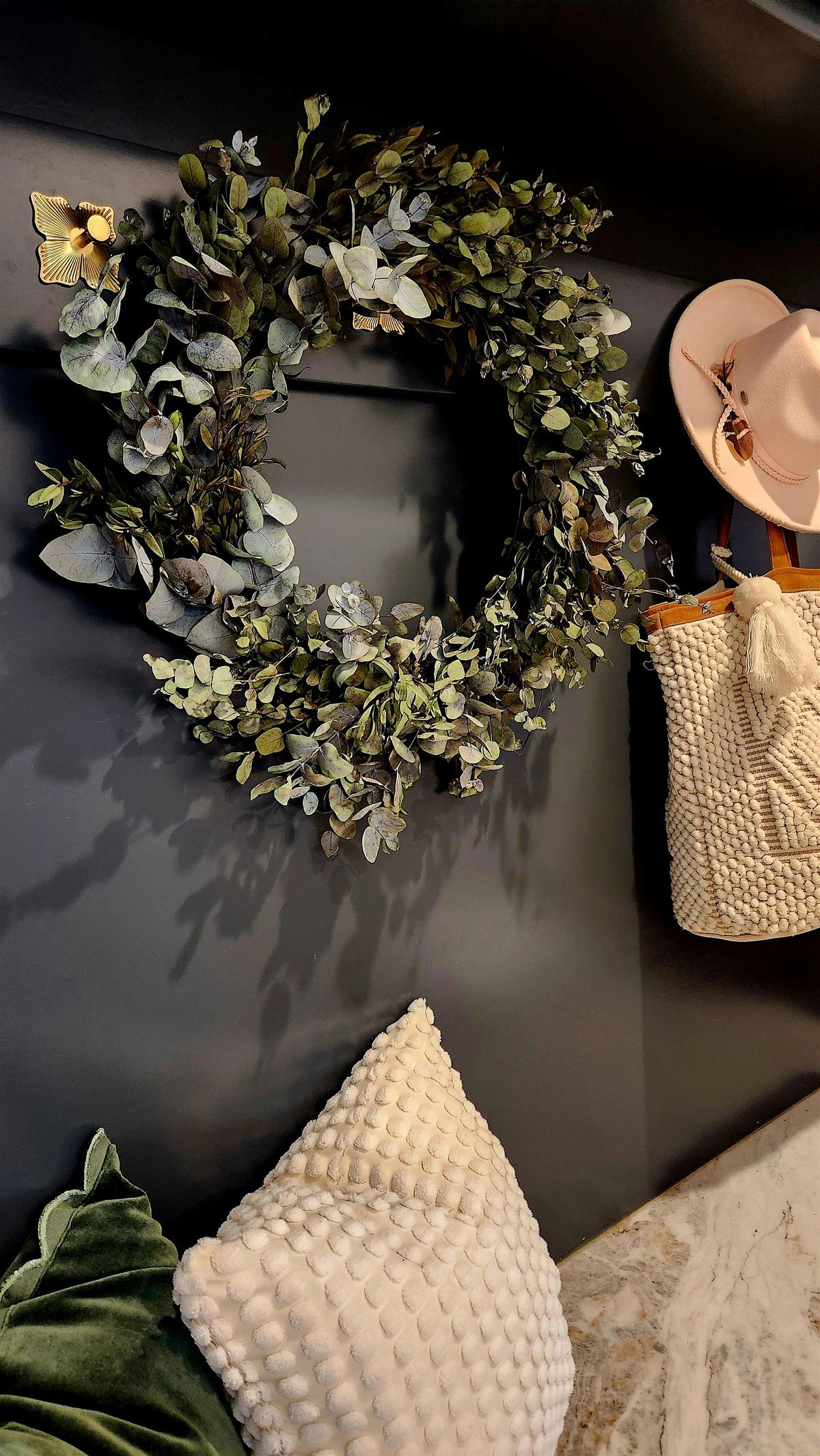 Meet and Make: Preserved Eucalyptus Wreath, 17 August | Event in Marshfield | AllEvents