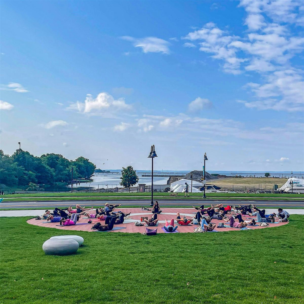 Open Flow Yoga in Triangle Park, 29 July | Event in Stamford | AllEvents