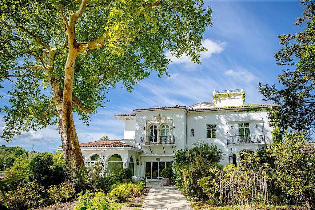 GODDESS GLOW RETREAT 5-Day All-Inclusive Yoga Sophro Spa for Women, 26 May | Event in Anglet | AllEvents