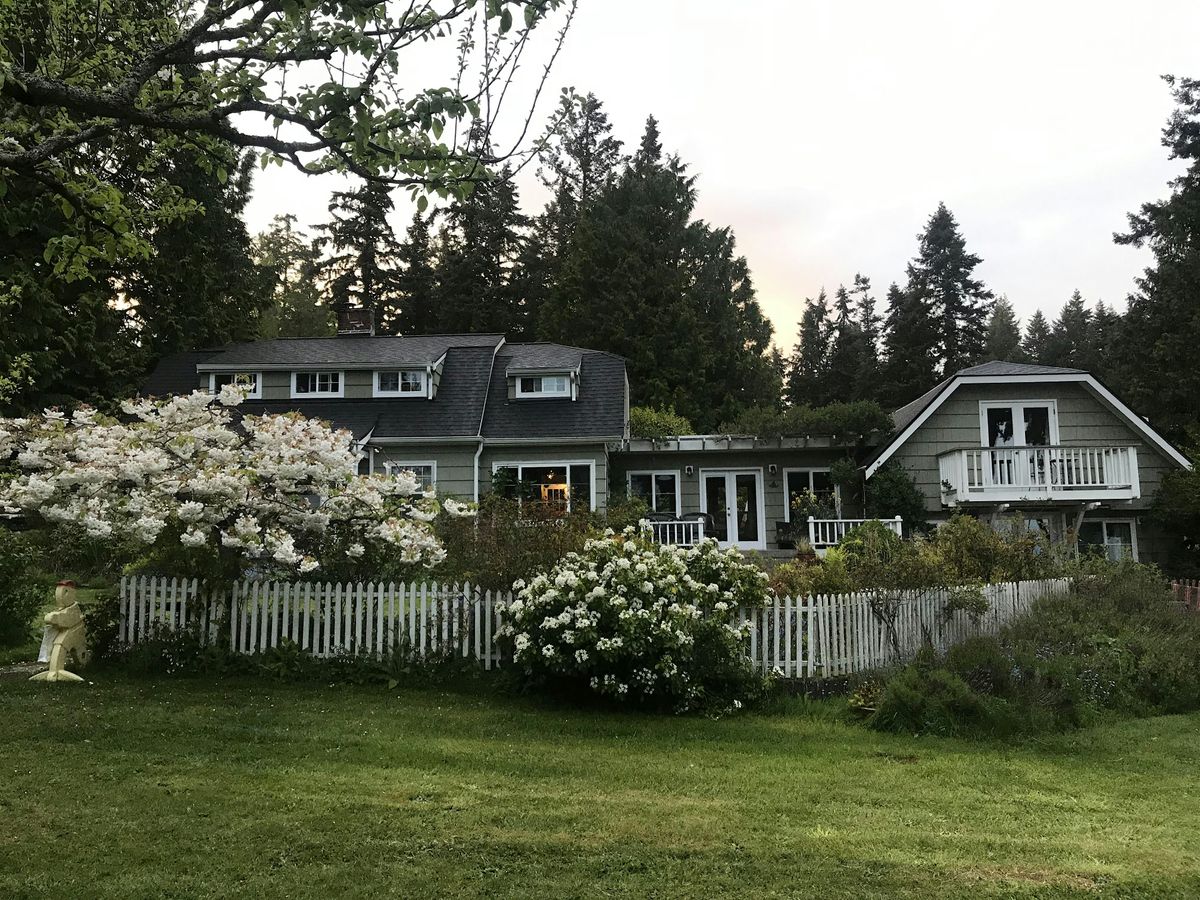 PAWA Paints Joanne's Garden Bainbridge 2025, 25 June | Event in Bainbridge Island | AllEvents