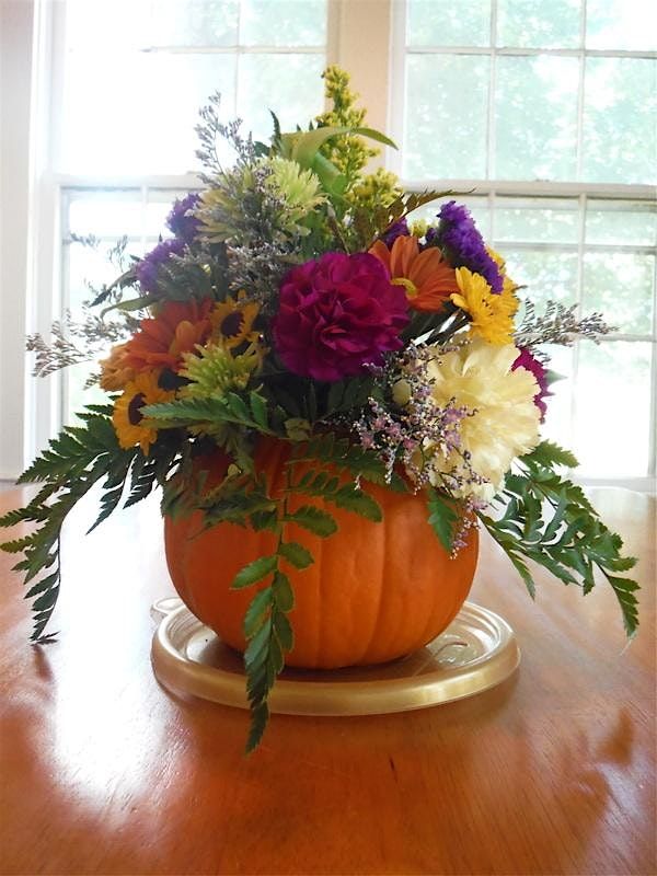 Pumpkin Centerpiece Sip & Floral Design (2), 28 October | Event in Winchendon | AllEvents