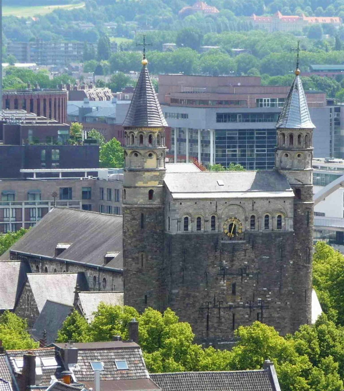 Maastricht Audio Tour: Sacred Stones and Stories of Maastricht-Centrum | Event in Maastricht | AllEvents