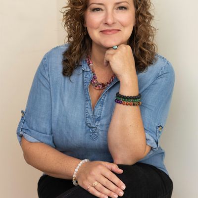 Heather Lynn Barton, LCSW., LLC logo