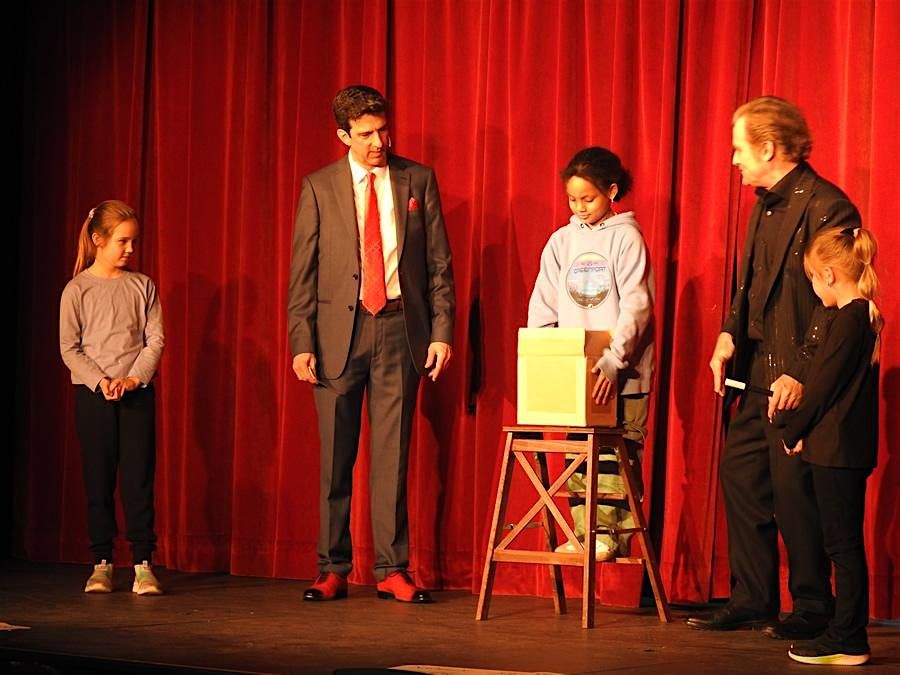 NYC Magic Show for Kids & Families - Broadway Magic Hour Times Square, 2 August | Event in New York | AllEvents