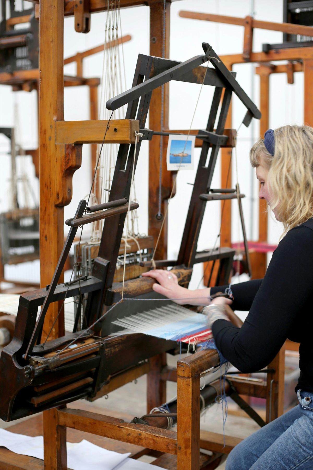 Loom Hire with Technician, 5 December | Event in Bradford | AllEvents