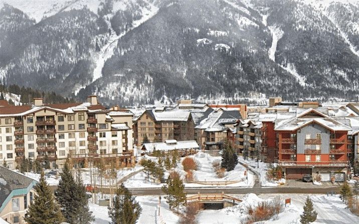 Hot Tub: Apr 18-23 Copper Mountain & A-Basin $459 (6 Days 5 Nights), 18 April | Event in Frisco | AllEvents
