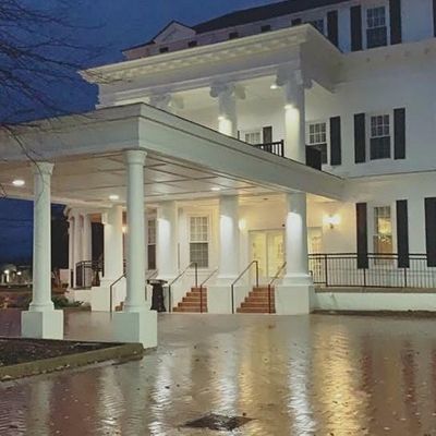 Historic Boone Tavern Hotel and Restaurant logo