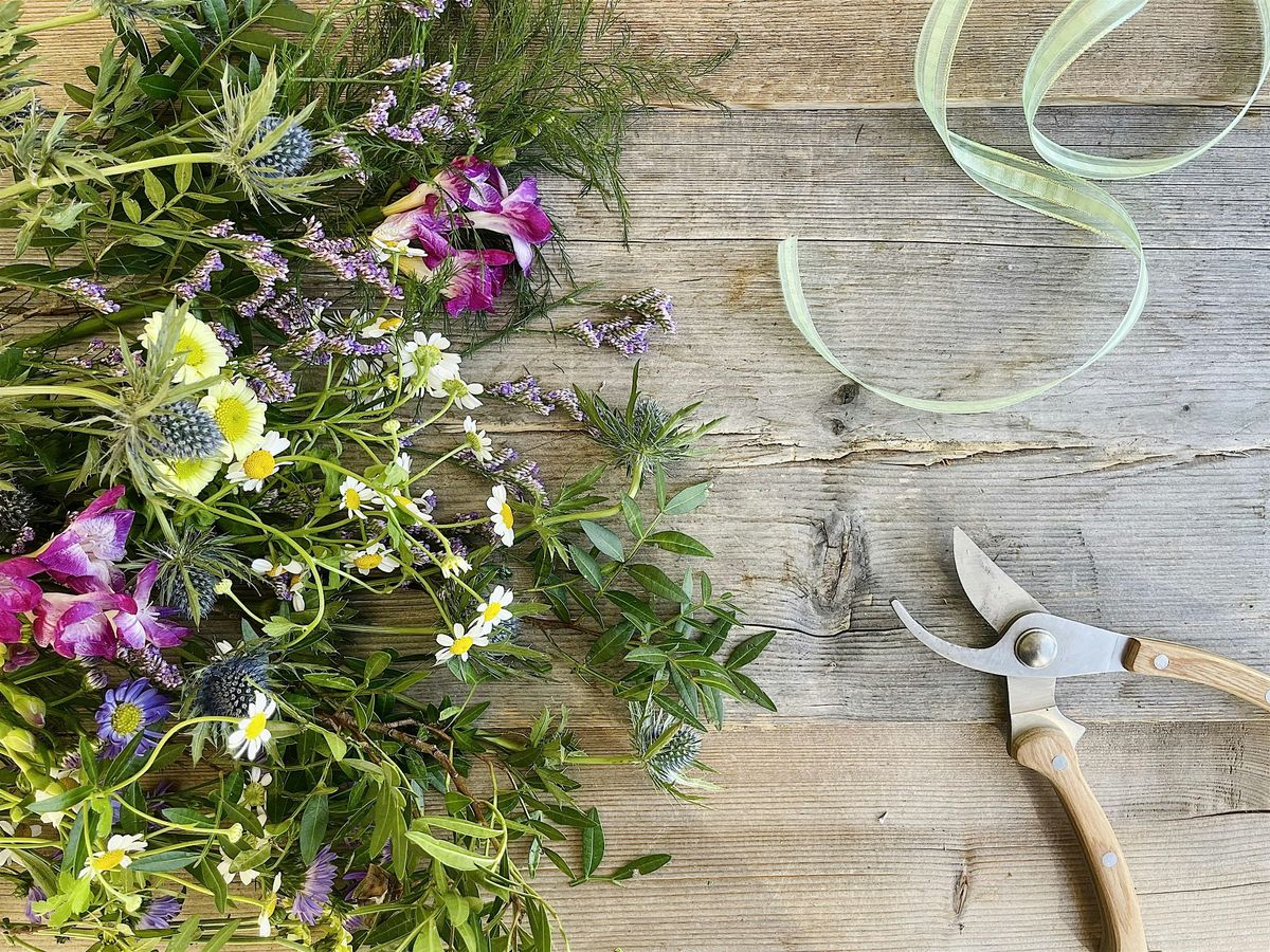 Midsummer Flower Crowns! | A DIY Flower Arranging Class, 24 June | Event in Charlotte | AllEvents