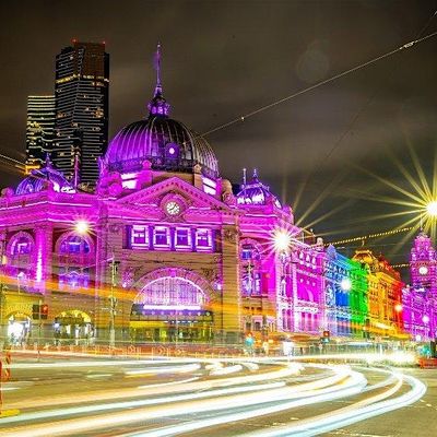 Social Mixer Melbourne logo