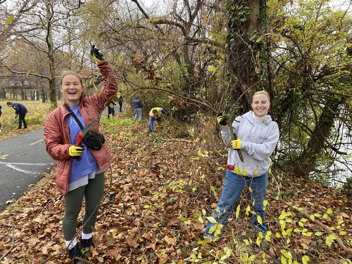 Vegetation Trimming near Gravelly Point, 18 October | Event in Arlington | AllEvents