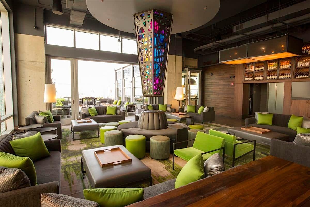 SKY HIGH: CHICAGO PRIDE ROOFTOP PARTY*!, 28 June | Event in Chicago | AllEvents