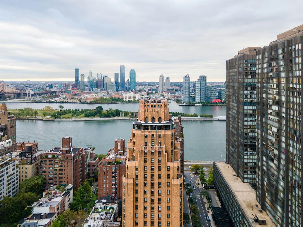 New Year’s Eve 2026 at OPHELIA - NYC's Premier Rooftop Lounge, 31 December | Event in New York | AllEvents