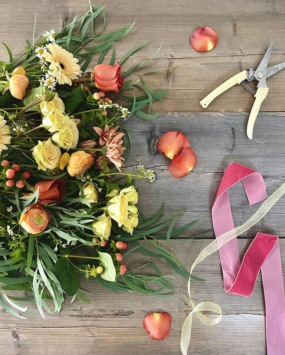 DIY Fall Bridal Flowers Class Series | DIY Flower Arranging Class, 23 July | Event in Charlotte | AllEvents