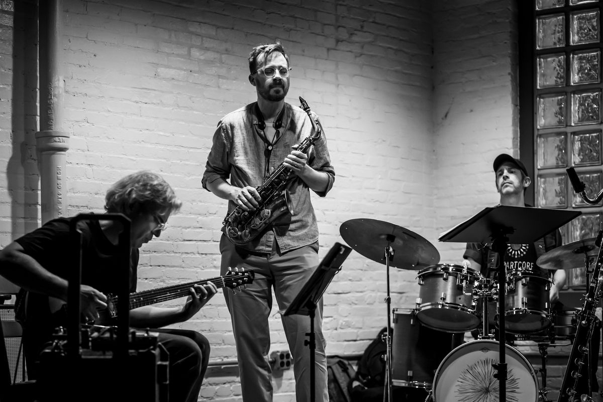 Aaron Irwin Trio live at Bar Citra, 15 August | Event in St. Augustine | AllEvents