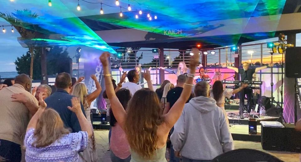 Radio Flashback Returns To Katch At Venetian Shores Lindenhurst Katch At Venetian Shores Radio Flashback Returns To Katch At Venetian Shores Lindenhurst Katch At Venetian Shores