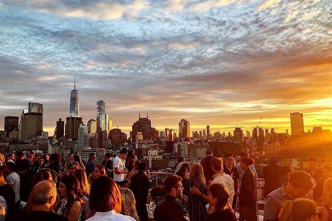 Blue Crawls Presents: NYC ROOFTOP CLUB CRAWL 2024 (Includes 1 Drink) | Event in New York | AllEvents