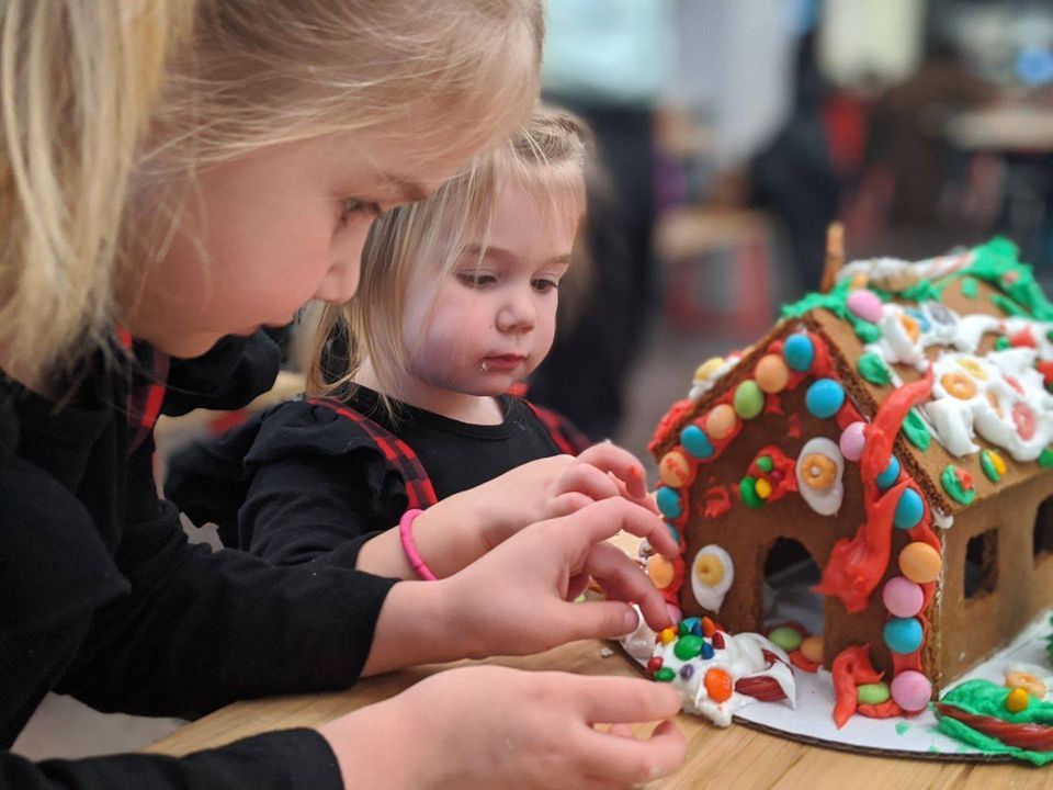 Gingerbread House Decorating Party, HOTEL DU PONT, Wilmington, December