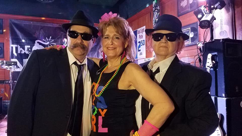 7th Annual Ultimate 80s Party!!!, Wing King Sportsbar Kempsville