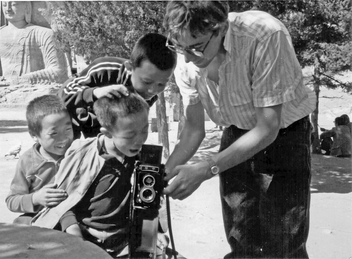 ‘A Young Photographer in Old Beijing’– an in-person talk with pictures, 13 October | Event in London