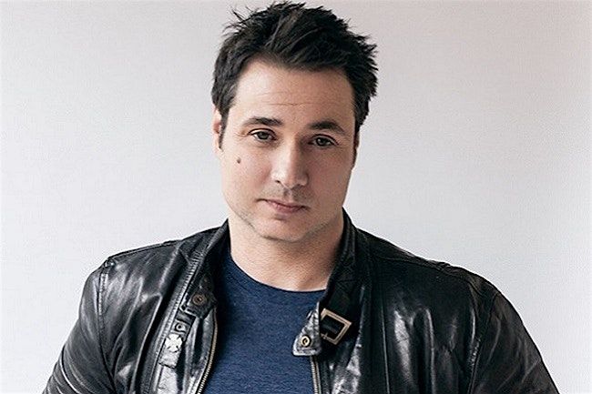 Adam Ferrera, 3 April | Event in Arlington | AllEvents