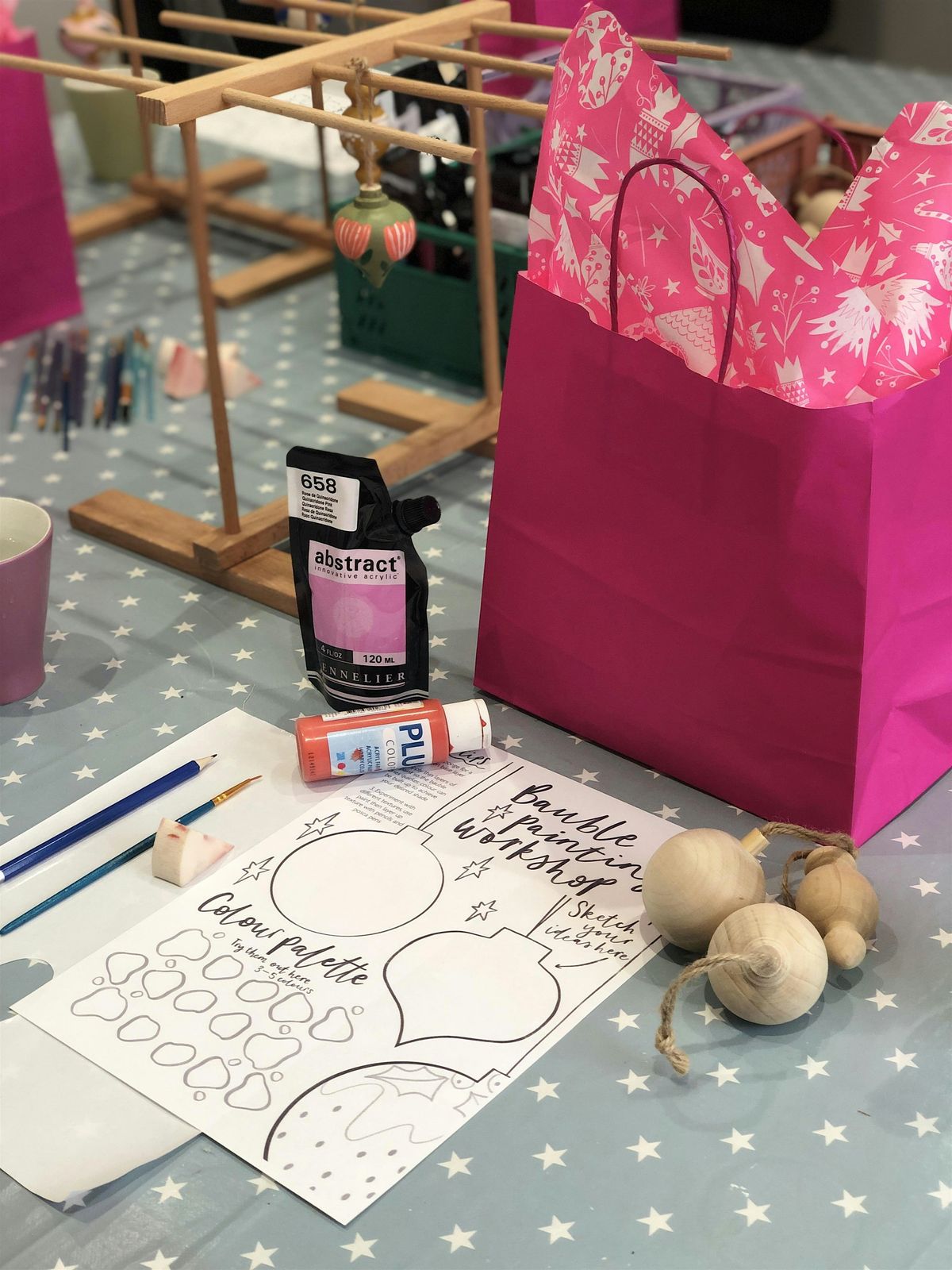 Painted Baubles with illustrator Lucy Hook, 14 December | Event in Bradford | AllEvents