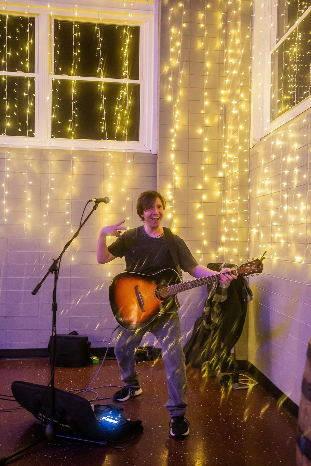 Live Music from Chris James-Outdoor Acoustic Series (Free), 5 July | Event in Westfield | AllEvents
